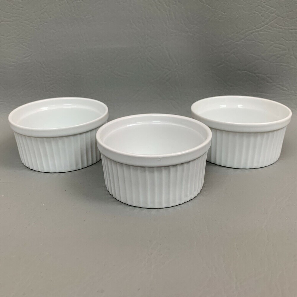 Ramekins White Dessert Bowls Ribbed 3.5 across X 1.25 high Lot of 3